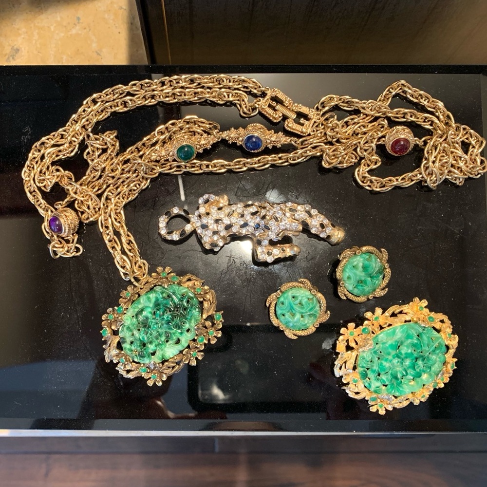 Schrager Semi precious stones set